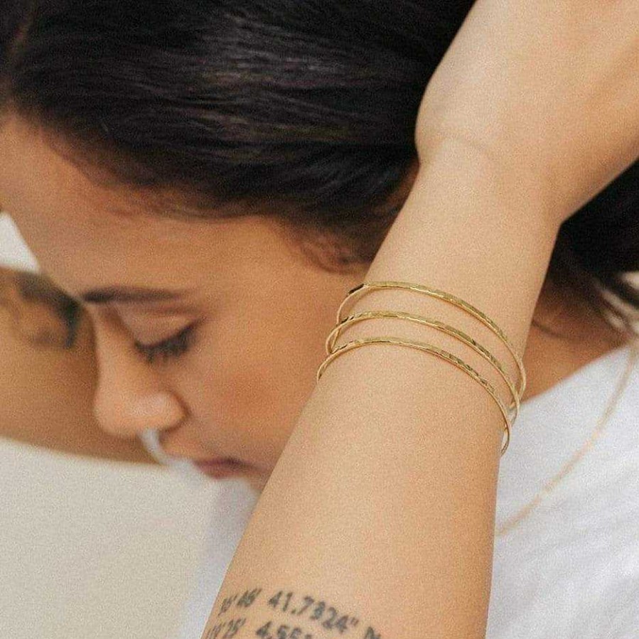 Bracelets Lover's Tempo | Sayla Hammered Bangle Gold