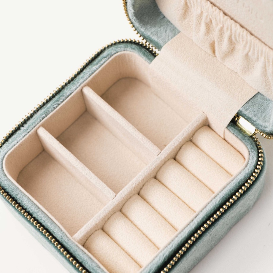 Jewelry Storage Lover's Tempo | Square Bon Voyage Sage Jewelry Travel Case