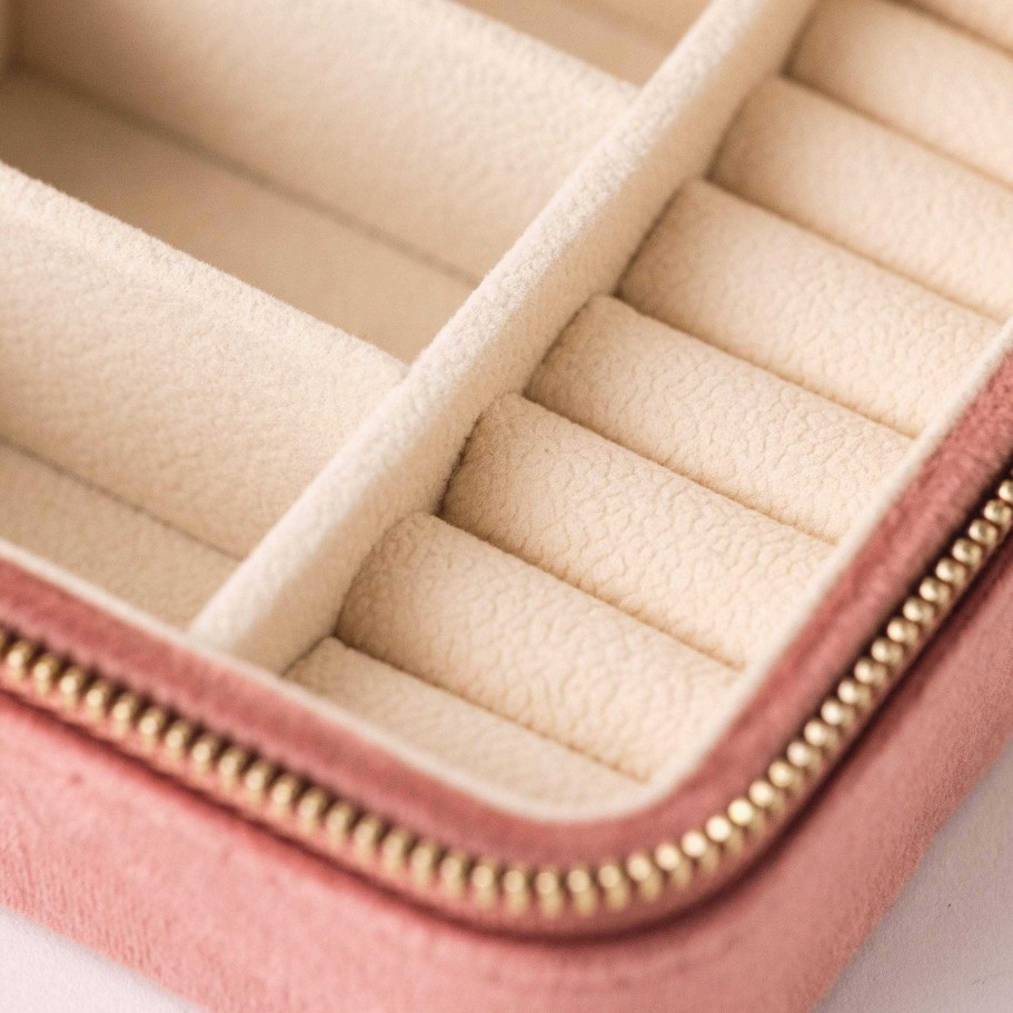 Jewelry Storage Lover's Tempo | Square Bon Voyage Dusty Rose Jewelry Travel Case