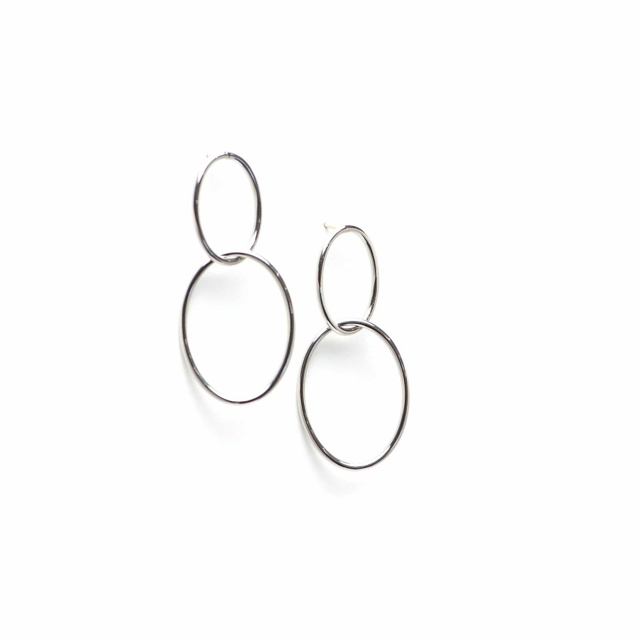 Hoops Lover's Tempo | Infinity Hoop Earrings Silver